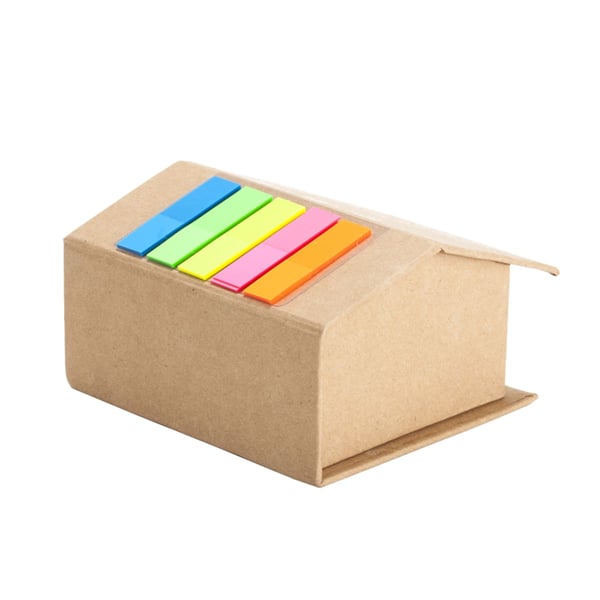 ארגונית שולחנית מעוצבת עם דגלונים ודפי ממו