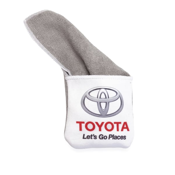 מטלית ניקוי מסכים מתקפלת - מתנה עסקית ייחודית