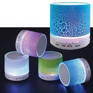 רמקול בלוטות' עם תאורה מתחלפת - מתנה יוקרתית