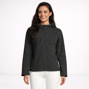 מעיל סופטשל עם קפוצ'ון לנשים