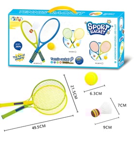 סט מחבטי טניס ונוצה מפלסטיק עם כדורים למשחקי חוץ
