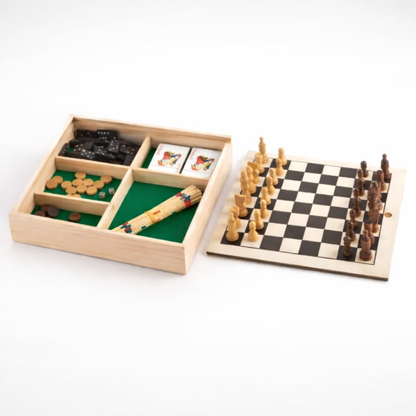 משחק קופסא 4 ב-1: שחמט, דמקה, מחוורים וטרומפט