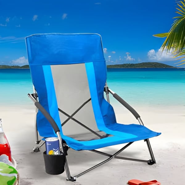 כיסא חוף נוח ומתקפל - מושלם לטיולי ים