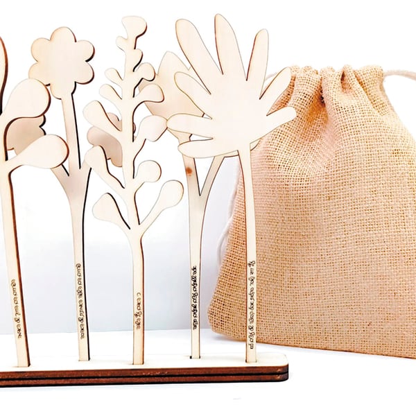 Inspirational Wooden Bouquet with Motivational Quotes for Tu Bishvat