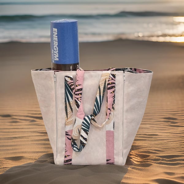 Large Beach Bag that Opens to a Round Mat - Perfect for Beach and Picnic