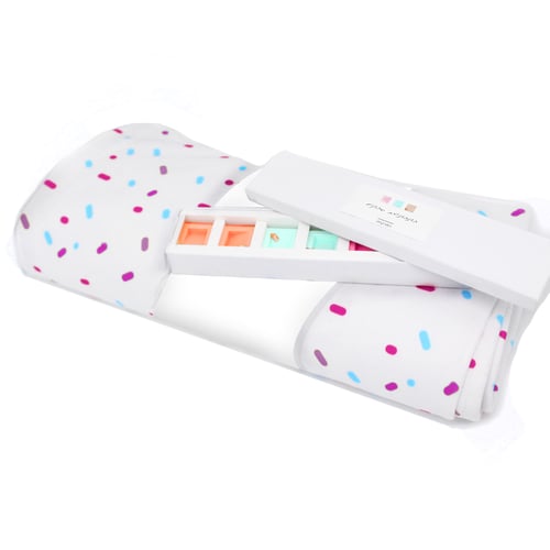 סט סבוני פרלין עם שמיכת פליז מפנקת - מתנה מושלמת לעובדים