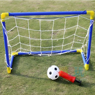 שער כדורגל ביתי עם כדור - חובה לכל חובב ספורט