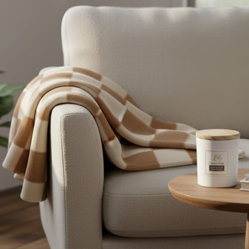 מארז ערב רומנטי עם נר ארומטי ושמיכה זוגית מעוצבת