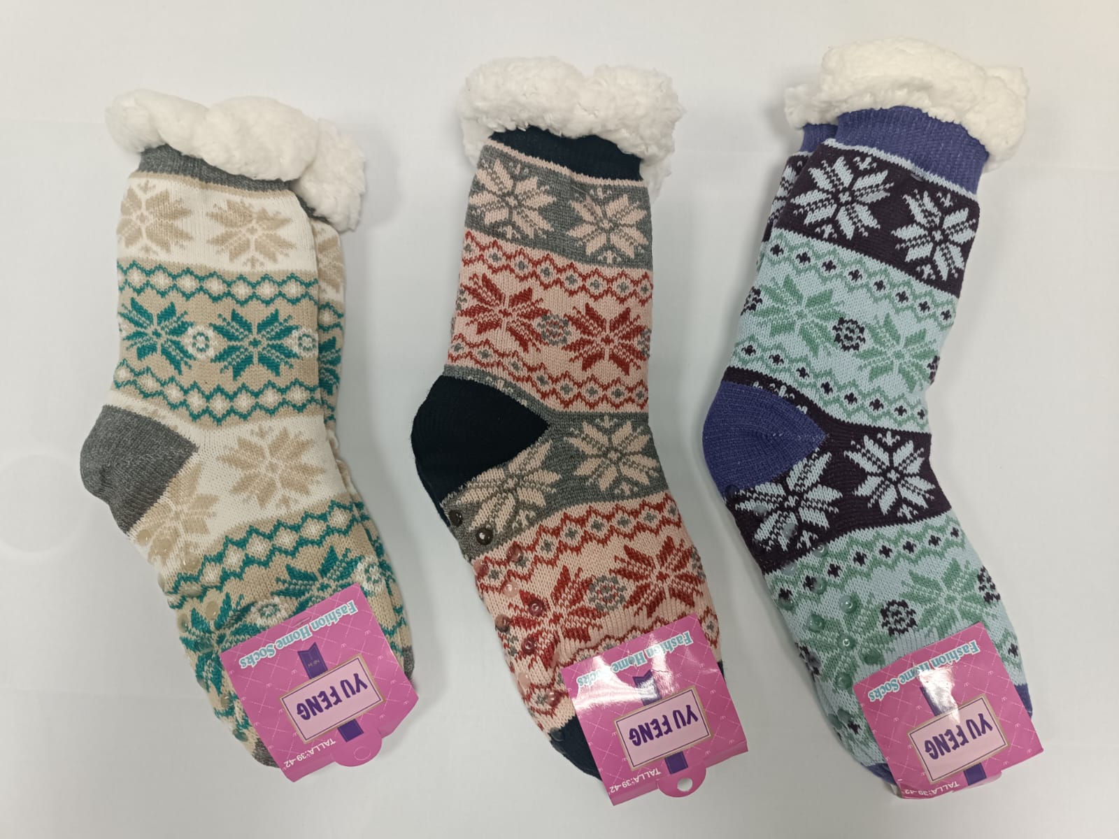 גרביים עבות איכותיות לנוחות ובידוד מושלם