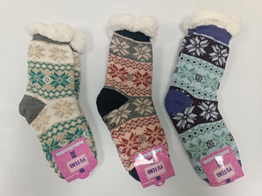 גרביים עבות איכותיות לנוחות ובידוד מושלם