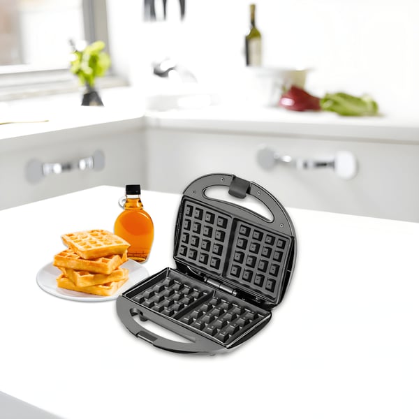 BENATON 750W Belgian Waffle Maker - Model BT-277