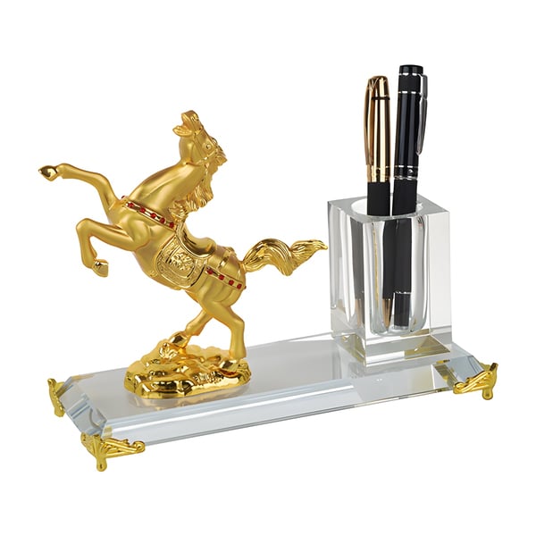 מעמד קריסטל סוס מוזהב עם מחזיק לעטים יוקרתי