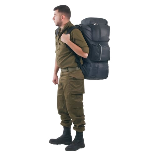 תיק טיולים מרווח למטיילים