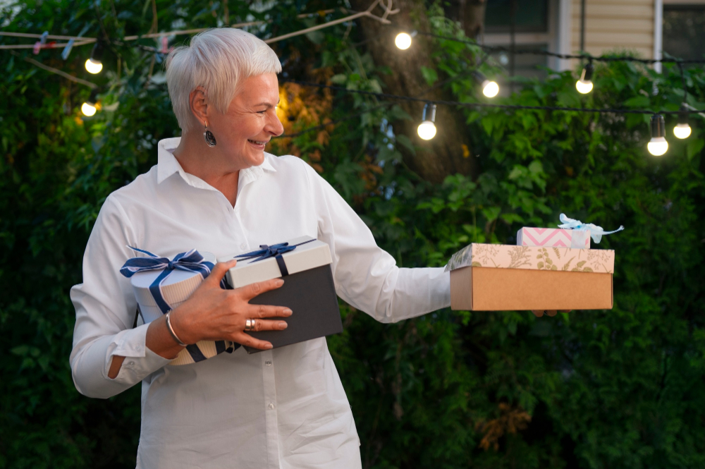 Employee Retirement and Farewell Gifts: Dignified and Meaningful Endings
