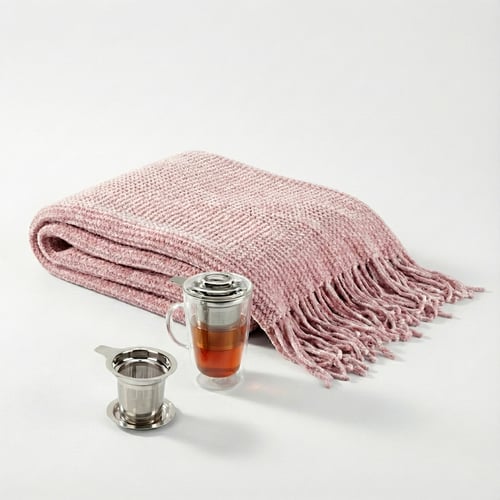 מארז מפנק לחורף: שמיכה וספל תה מעוצב