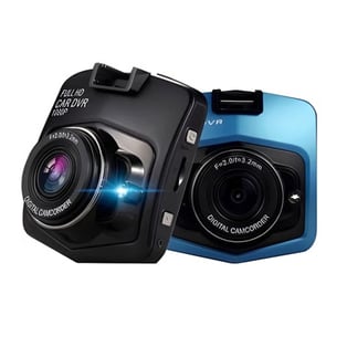 מצלמת רכב עם מסך 2.5 אינץ' FULL HDR וכרטיס זיכרון 32GB