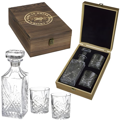 מארז וויסקי יוקרתי עם דקנטר וכוסות בקופסת עץ מהודרת