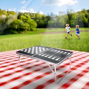 שולחן פיקניק נמוך מתקפל עם משחקים