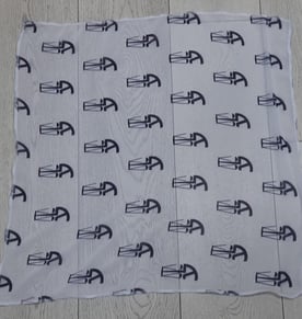 צעיף דיילות שיפון שקוף עם הדפסה מלאה 65/65 ס"מ