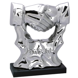 מעמד שולחני מעוצב עם לחיצת יד 'בהצלחה'