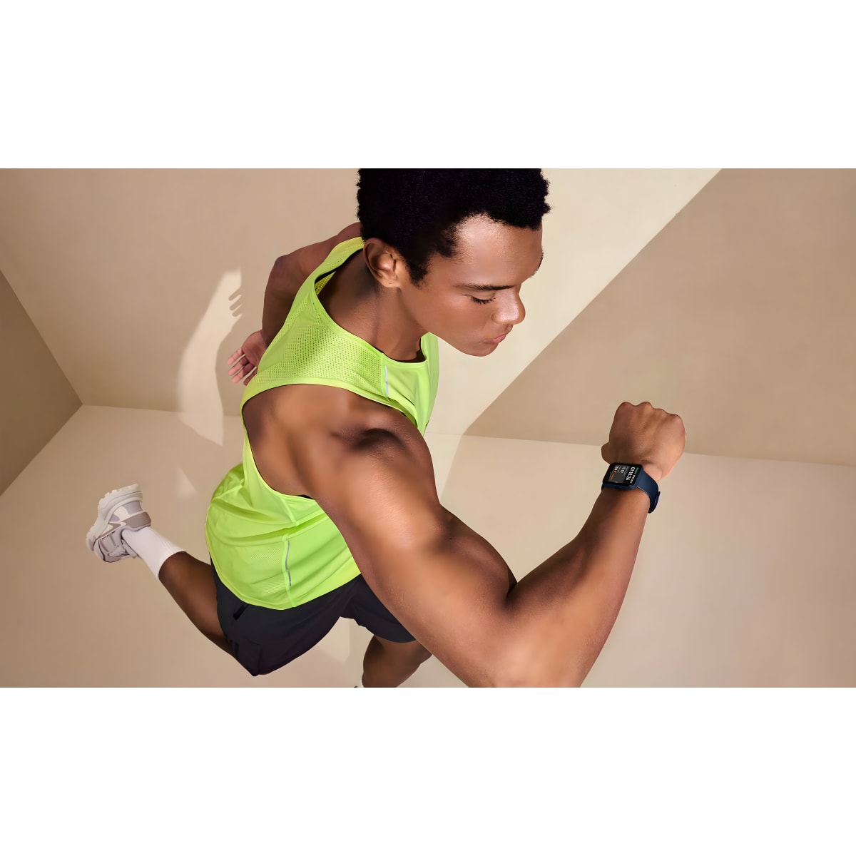 שעון ספורט חכם עם SpO2, דופק ו-GPS מבית XIAOMI