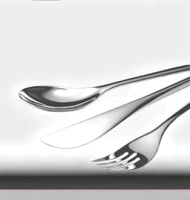 סט כלים אלגנטיים לשולחן