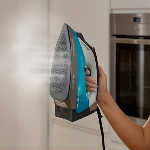 מגהץ דיגיטלי Saturn Steam ONE TEMP מבית Morphy Richards