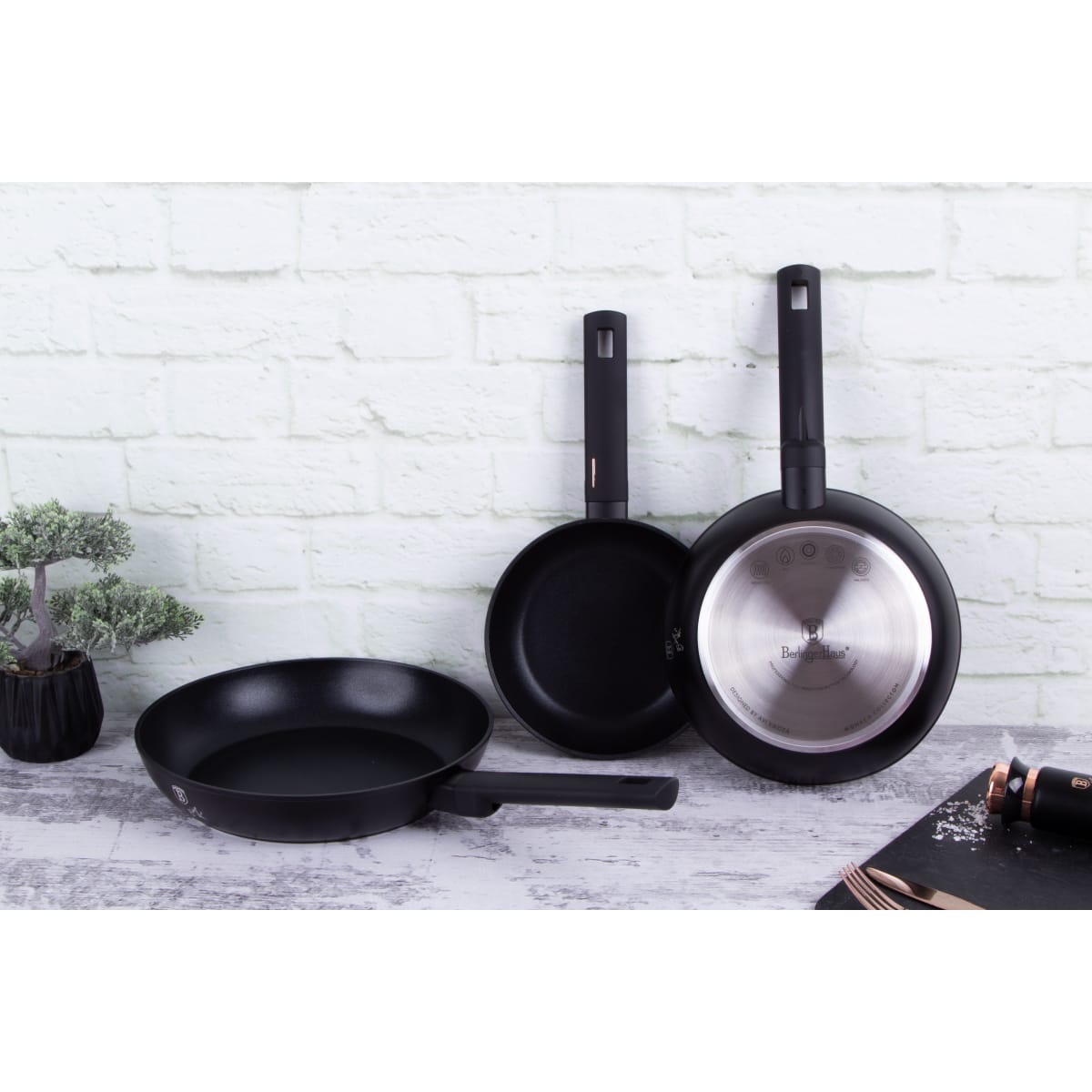 סט מחבתות נון סטיק מונקו, 3 יחידות