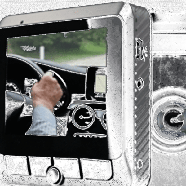 Dual-Channel Car Camera 1080P with 3-Inch Screen by Schneider