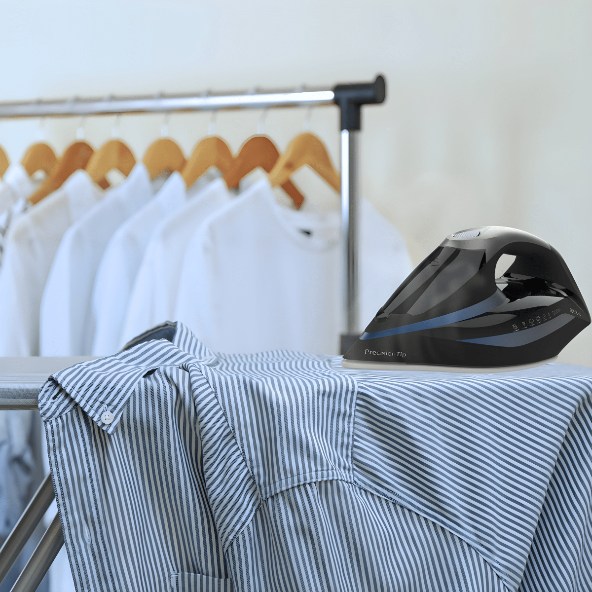 מגהץ אדים חזק 3200 וואט עם משאבת מים אוטומטית CECOTEC