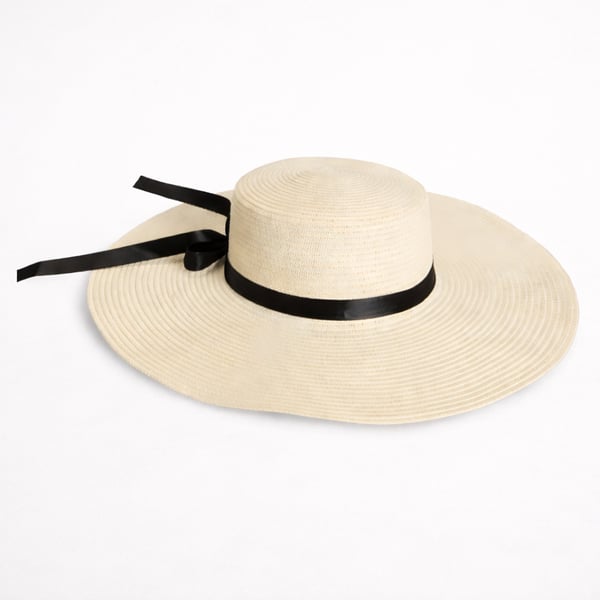 כובע קש מלדיביים מעוצב ורחב