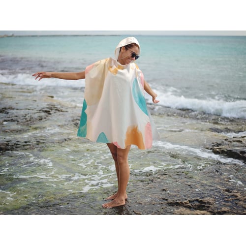 מגבת פונצ'ו אוברסייז עם כובע קפוצ'ון למבוגרים - 98.5*98.5