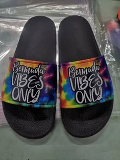 כפכפי חוף איכותיים עם אפשרות להדפסה אישית