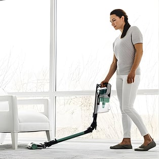 שואב אבק אלחוטי נטען ZERO-M מבית SHARK יבואן רשמי