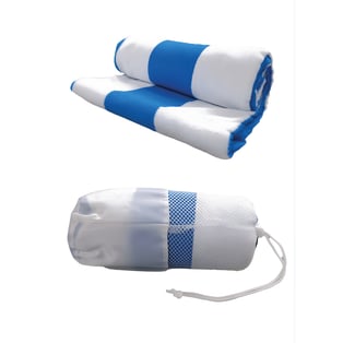 מגבת חוף עם הדפס פסים + פאוץ' נשיאה