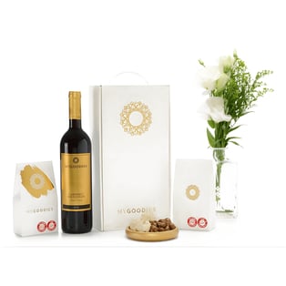 Premium Chocolate Gift Box - Sweet and Indulgent