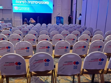 כיסוי מעוצב למשענת כיסא כנסים מעוגל - 40/40 ס"מ