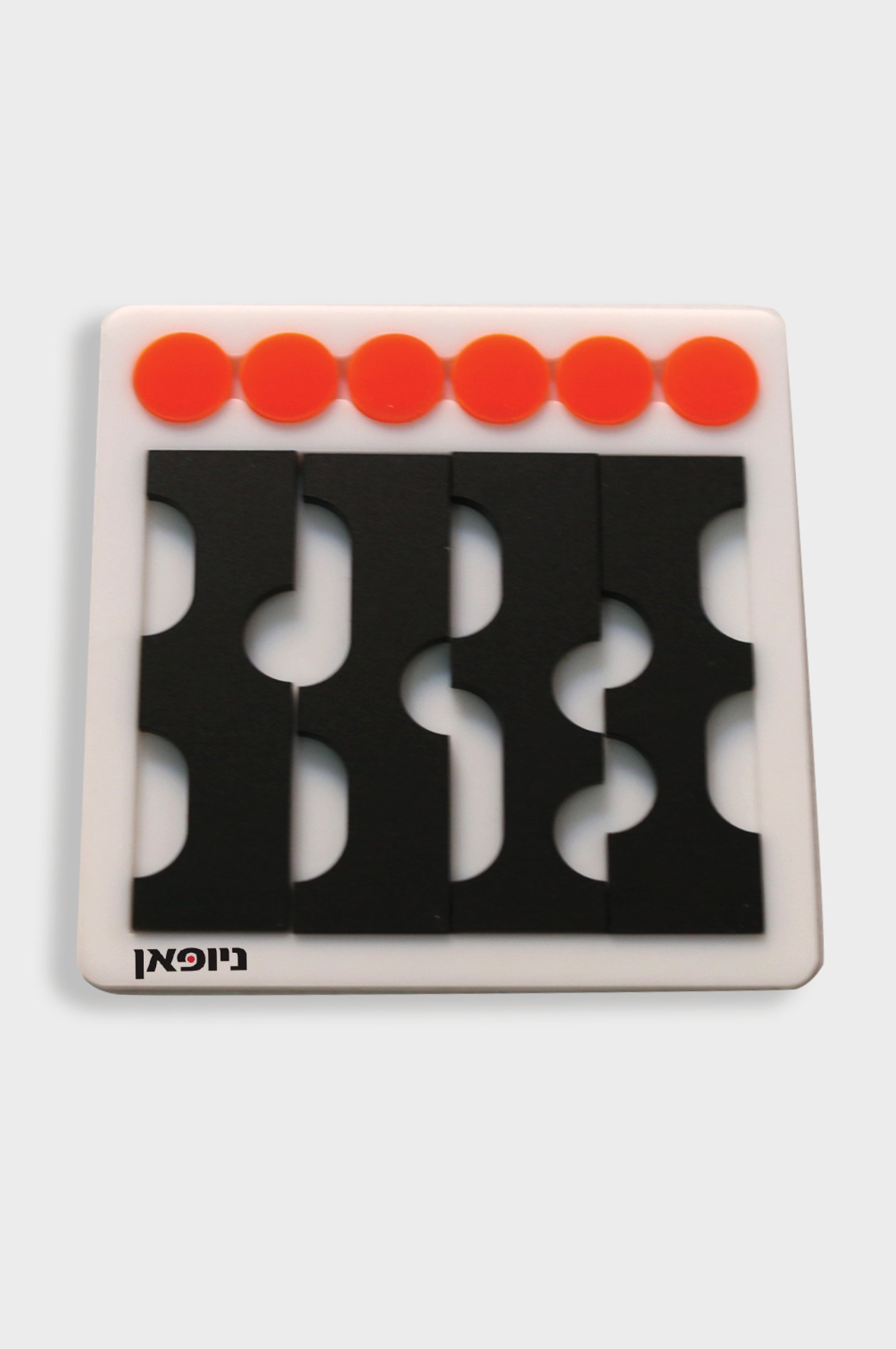 פאזל צבעוני להרכבה עצמית - GIVE ME A PLACE