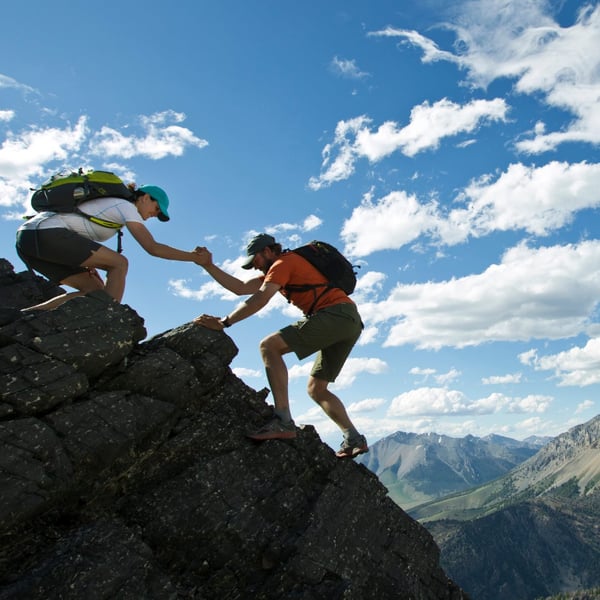 Ultimate Travel Pack: Columbia Daypack & Camelbak Bottle