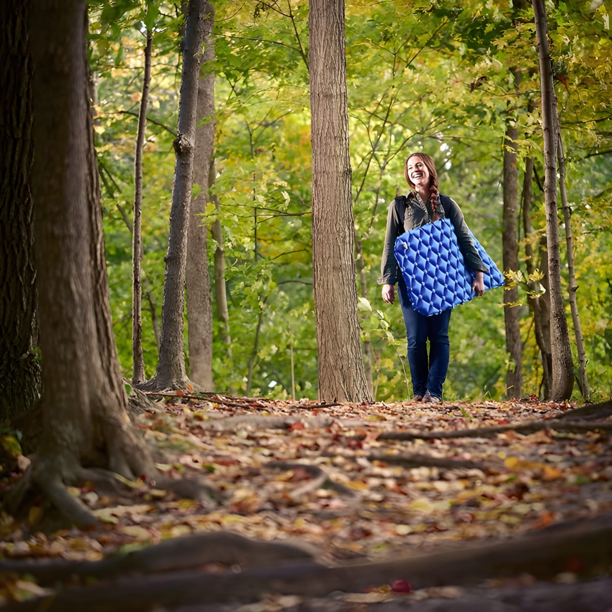 מזרן קמפינג מתנפח בעצמו עם כרית מבית Discovery