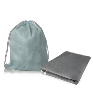 מחצלת חוף ענקית מתקפלת עם טכנולוגיה לדחיית חול