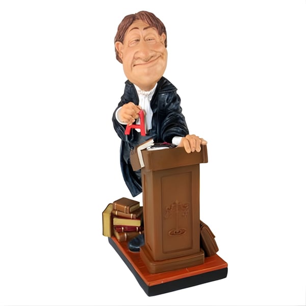 Charming Judge Statue – Perfect for Lawyers