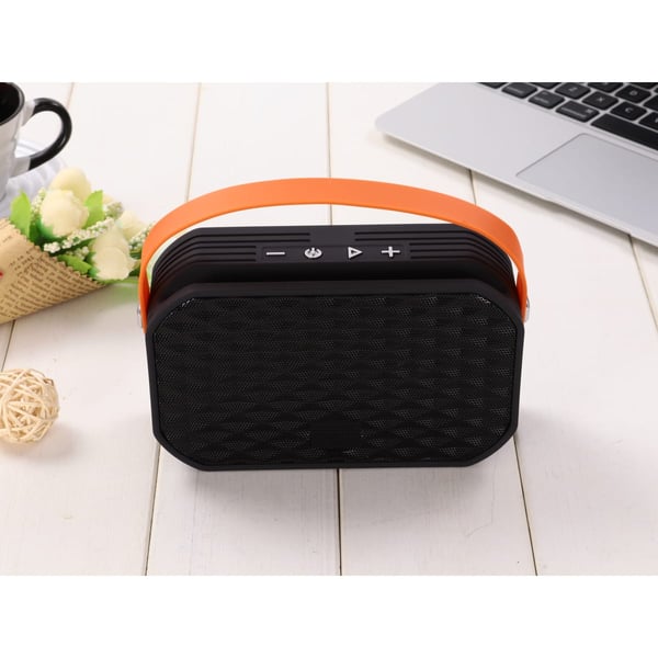 רמקול בלוטות' נייד עם ידית נשיאה בצבע שחור