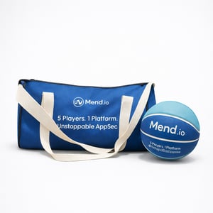 Athlete Set including a branded basketball and a sports bag.