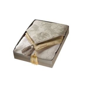 Luxury Tablecloth 150x300 cm - Exceptional Gift for Events