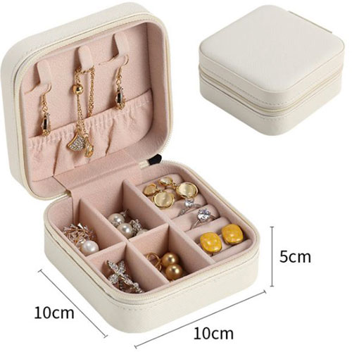 קופסת תכשיטים לבנה מעוצבת (10x10 ס"מ)