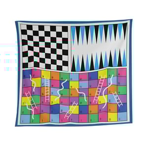 לונג איכותי לפיקניק וים עם הדפסי משחקים בגודל 1.4x1.4 מ'