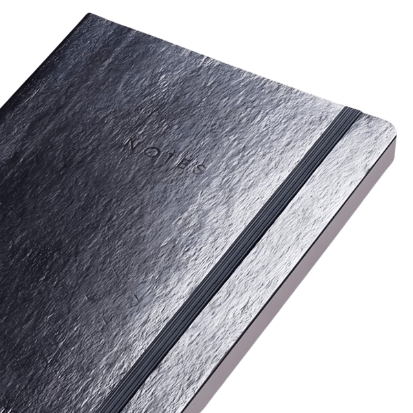 מחברת ג'ינס עם כריכה רכה וגומייה עוטפת