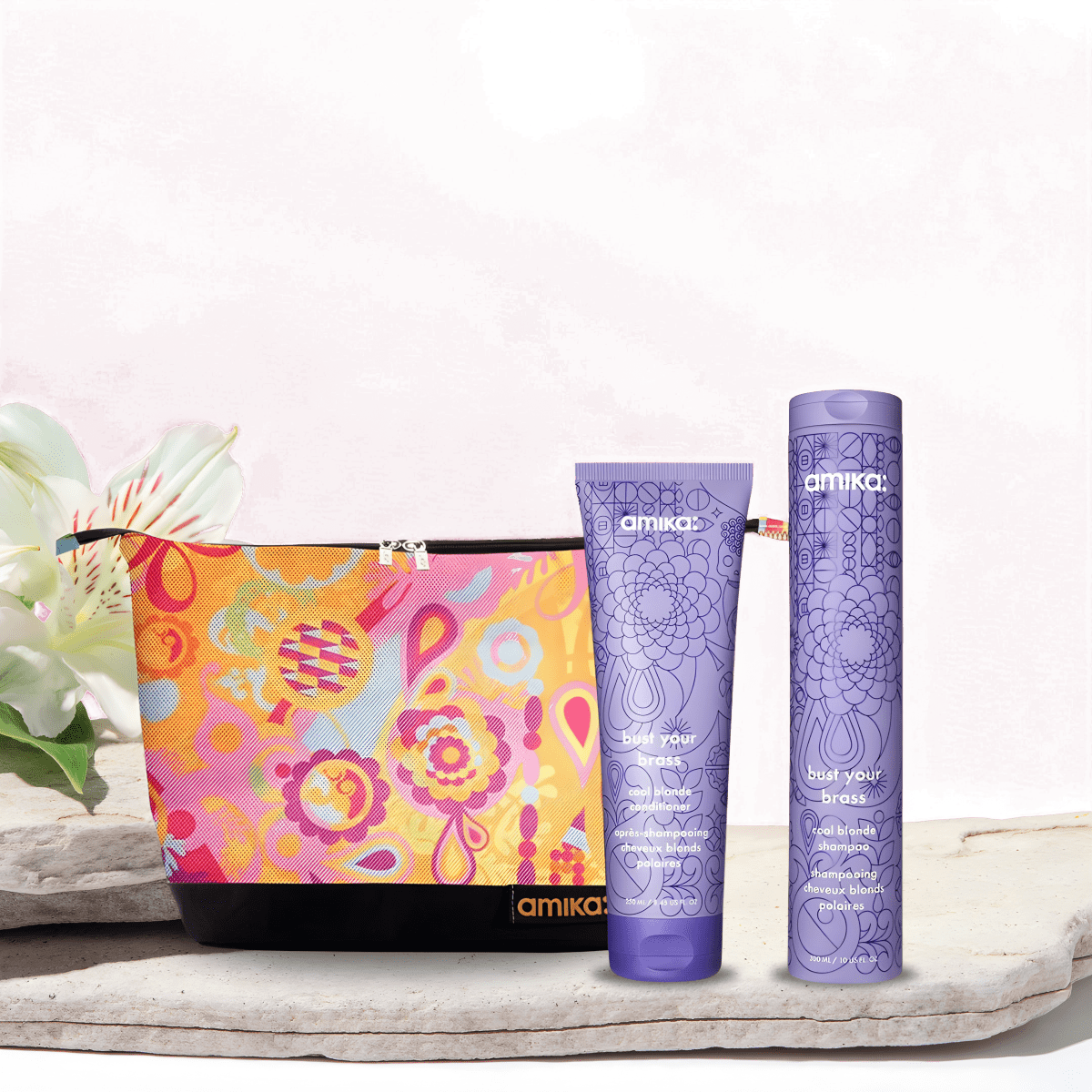 סט משקם סילבר לשיער בלונדיני מבית AMIKA