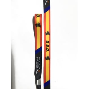 שרוך צוואר למתגים – בטיחות וסטייל בגישה